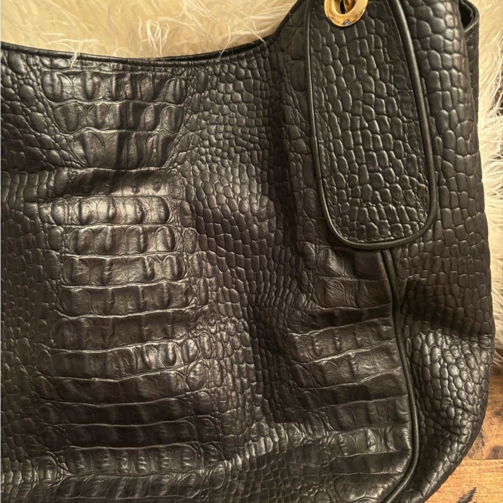 Andalossi Black Leather Alligator Shoulder/Tote Bag, Like New, - Picture 2 of 7